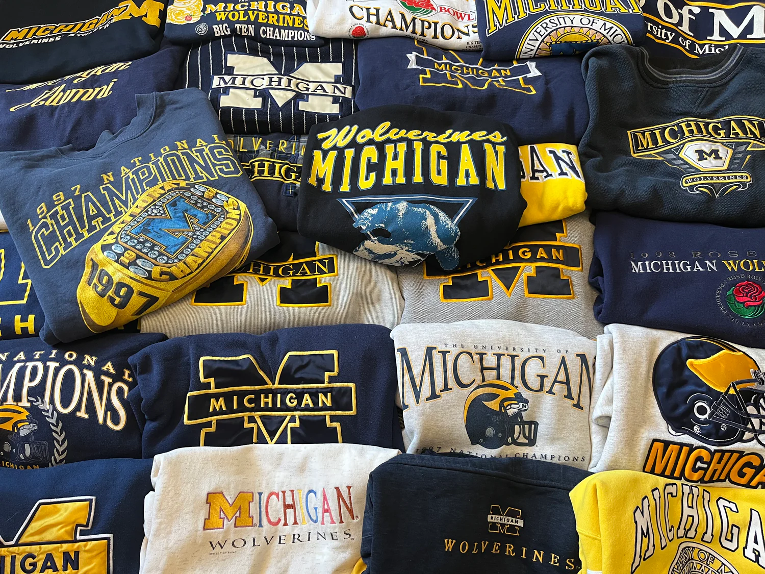 retro college apparel
