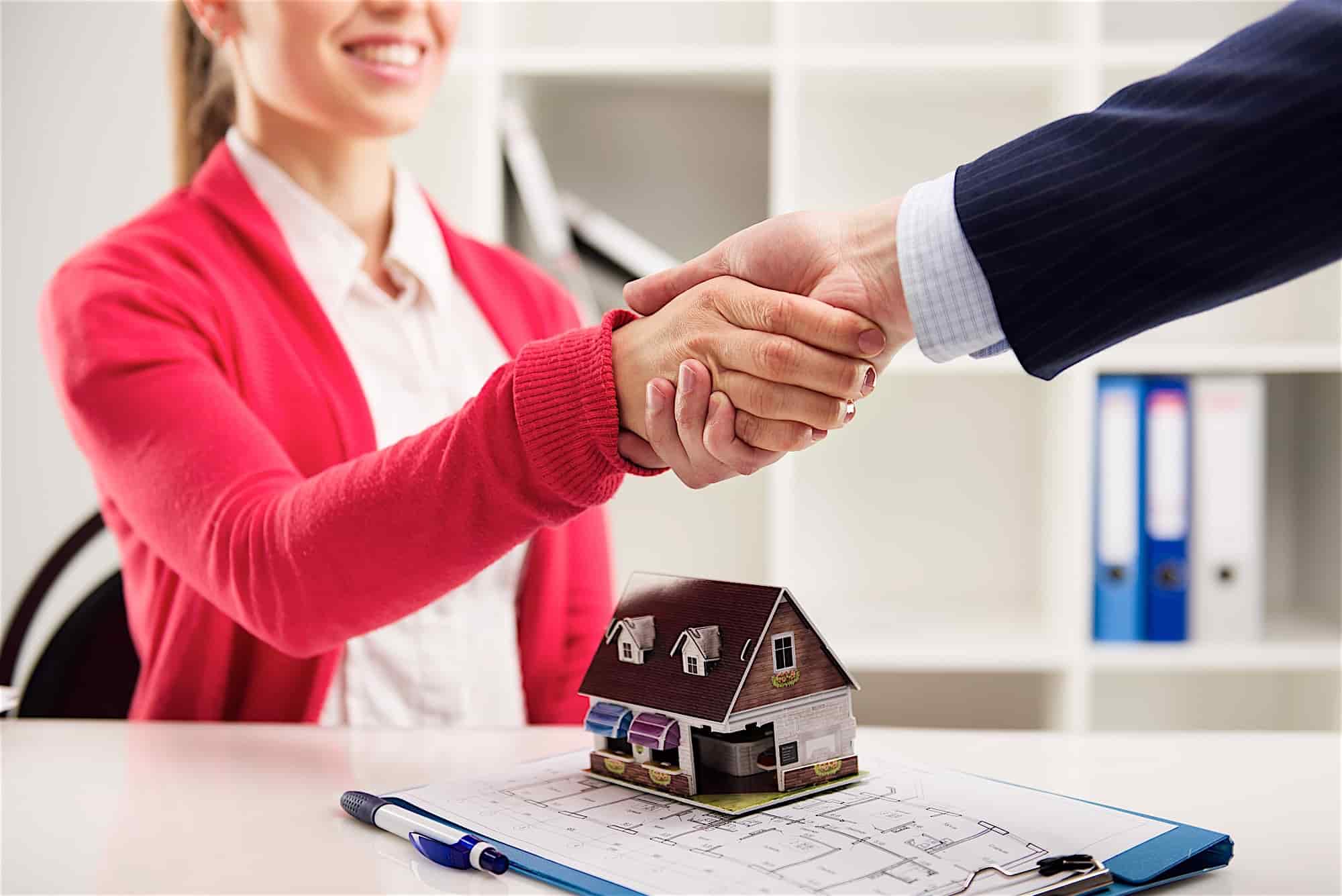 commercial real estate agent Milton
