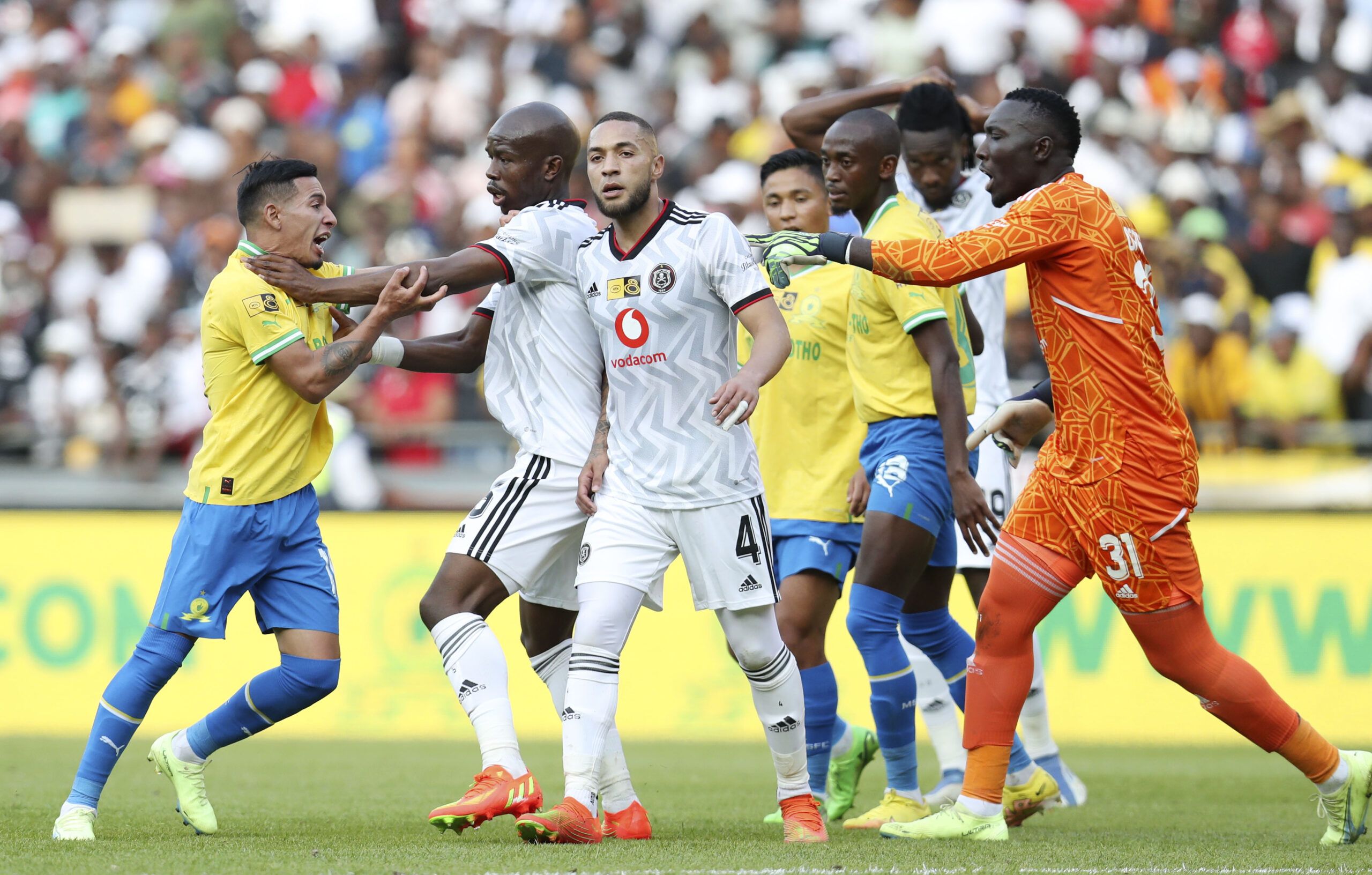 sundowns vs orlando pirates