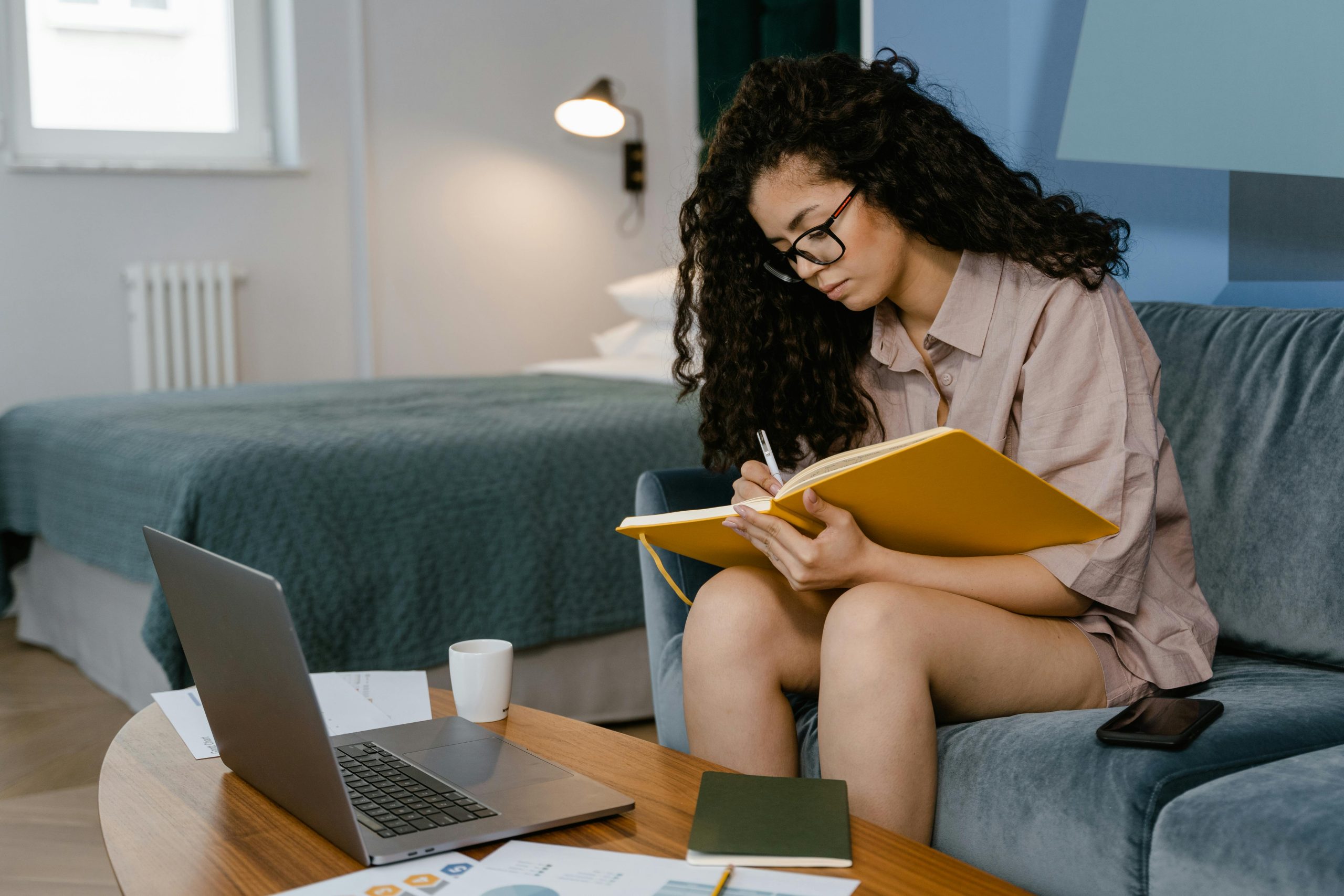Competitive intelligence for sales